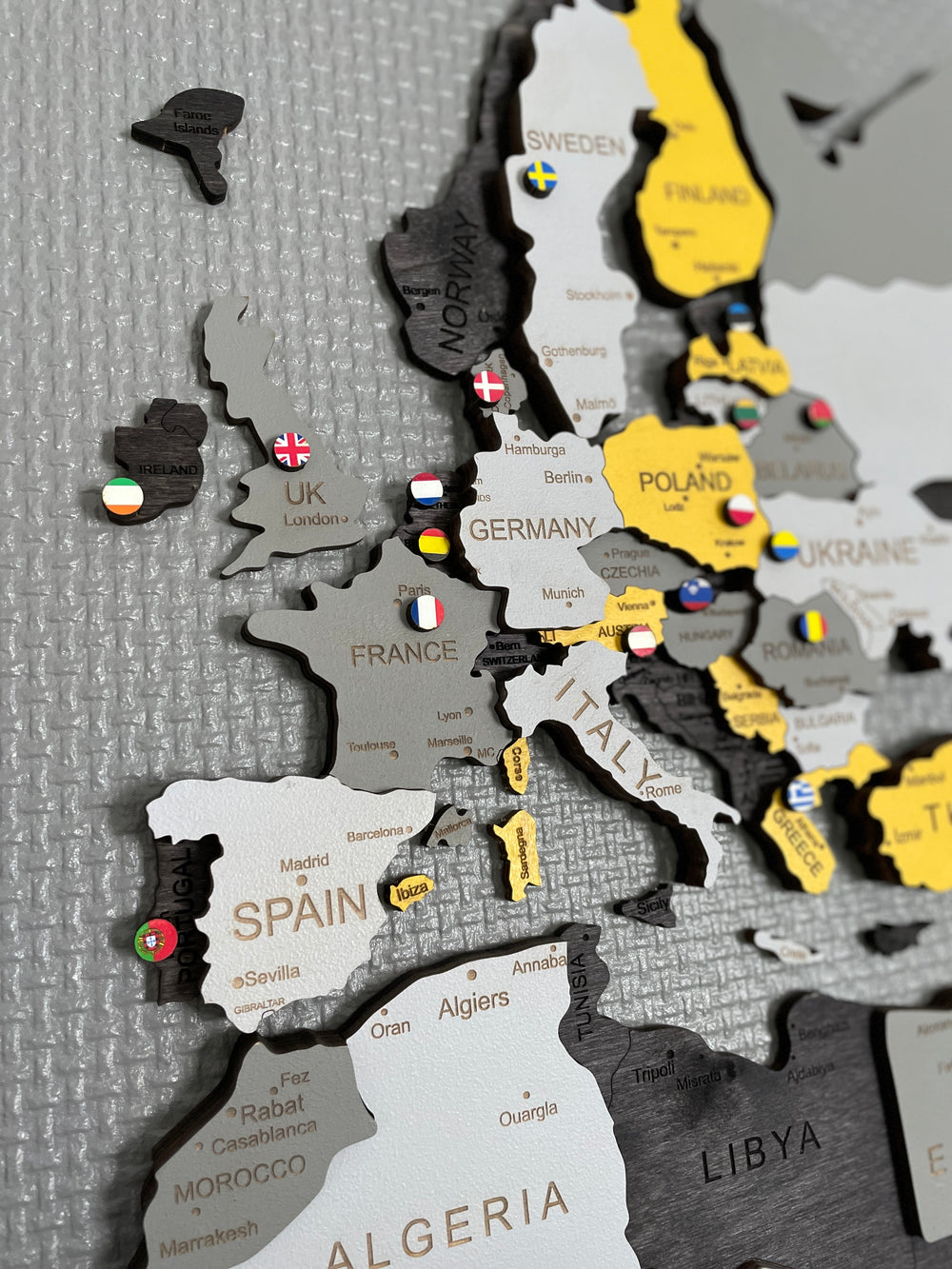 GeoArte - Flag Pins - World Countries Set